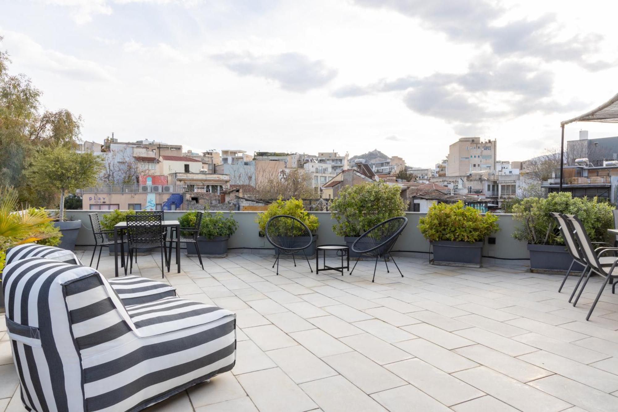 85 Sqm In The Heart Of Athens Shared Rooftop Deck Ngoại thất bức ảnh