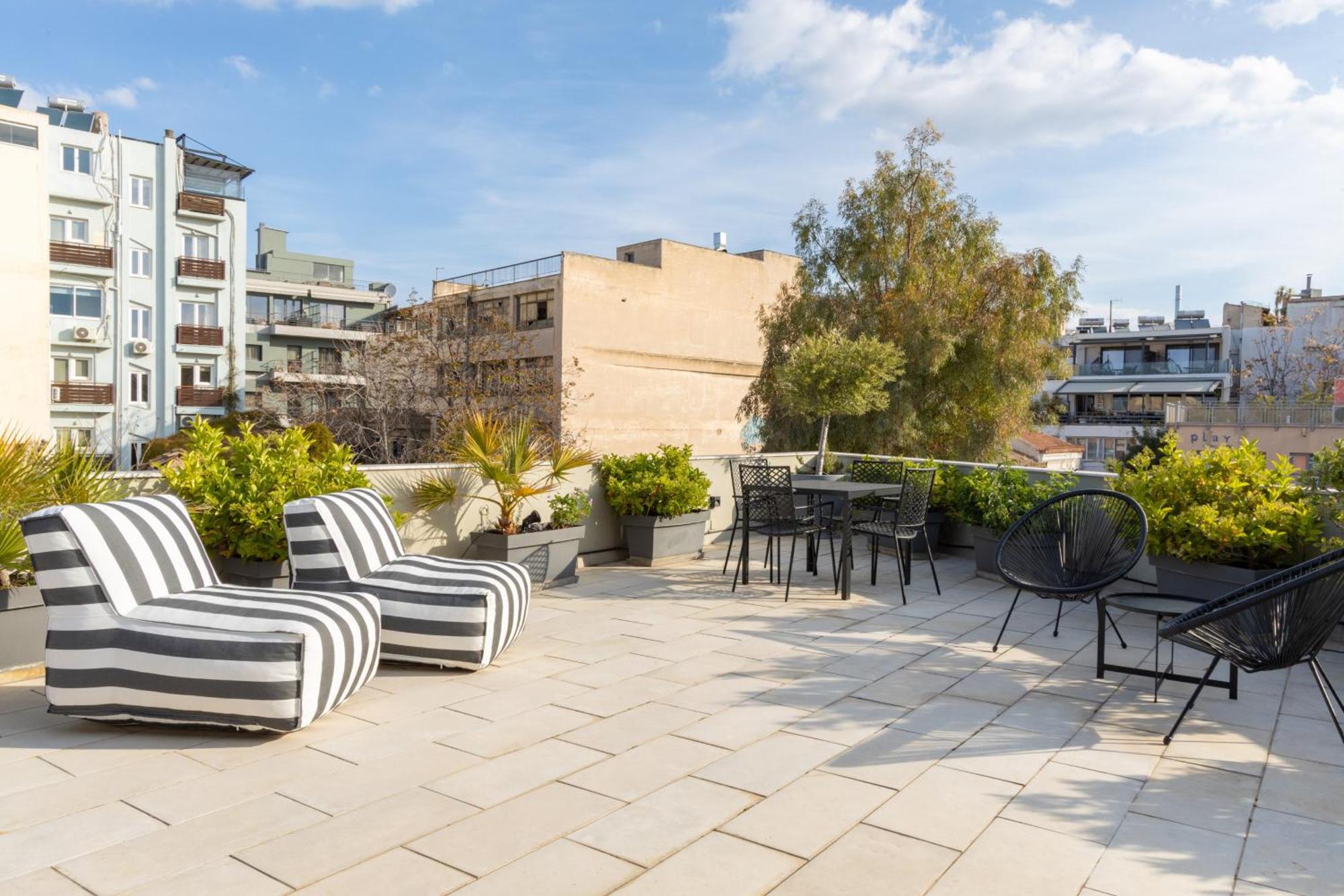 85 Sqm In The Heart Of Athens Shared Rooftop Deck Ngoại thất bức ảnh