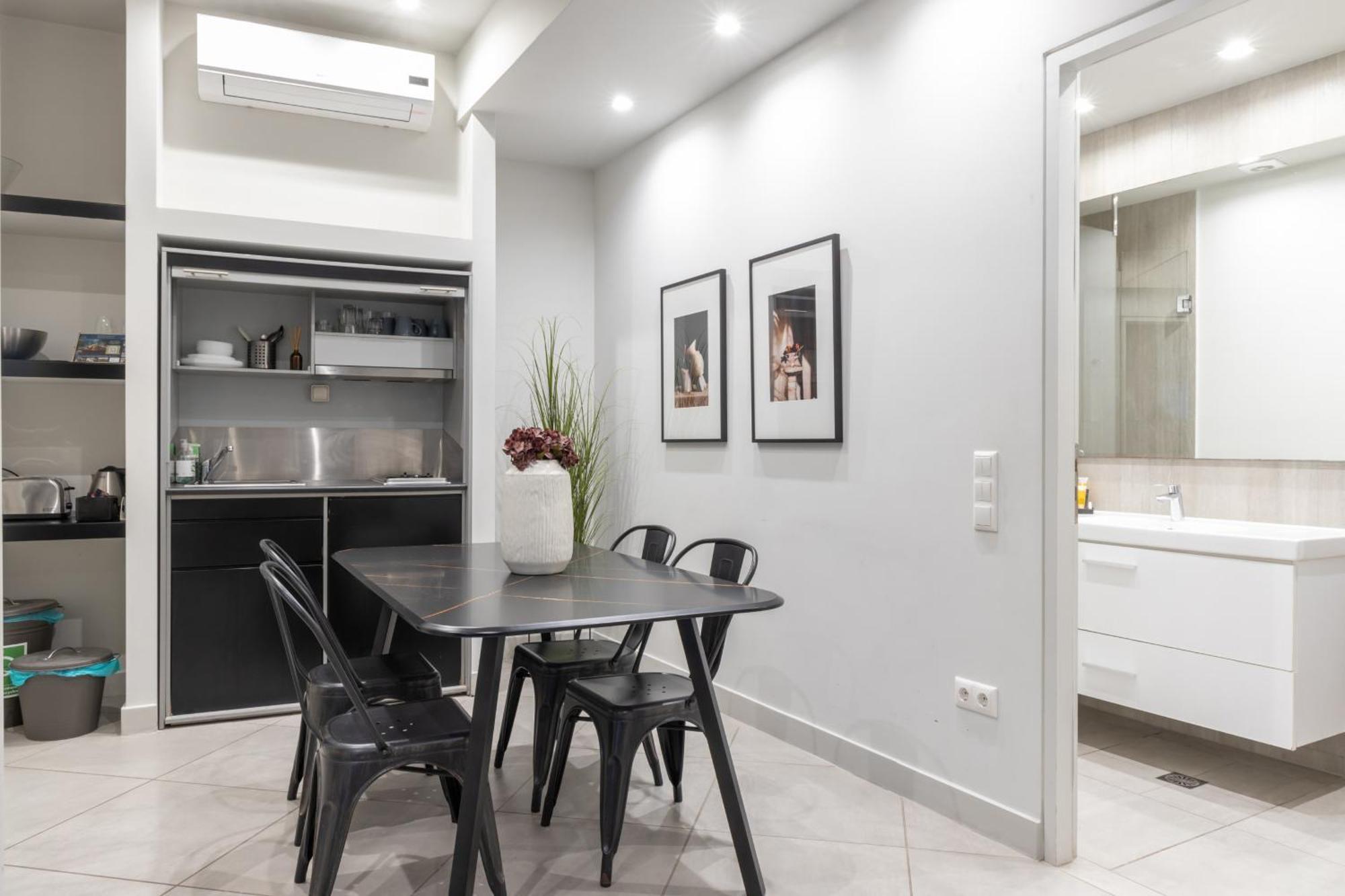 85 Sqm In The Heart Of Athens Shared Rooftop Deck Ngoại thất bức ảnh